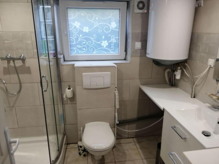 Appartement Aurore En Rez De Jardin Avec Parking Gratuit Vence Eksteriør billede