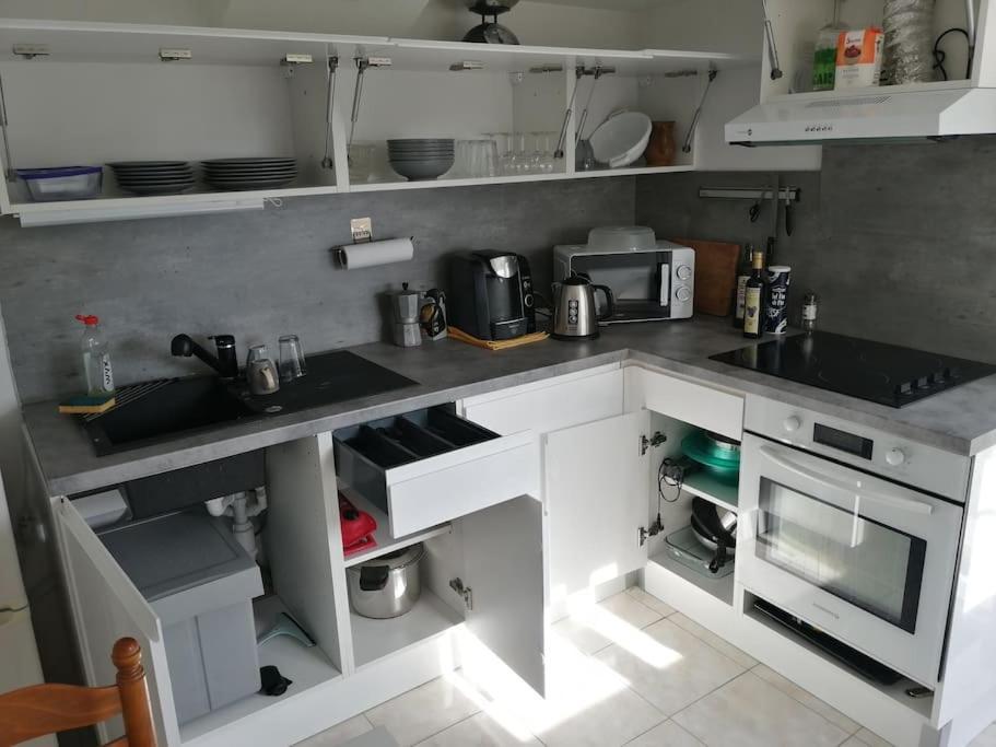 Appartement Aurore En Rez De Jardin Avec Parking Gratuit Vence Eksteriør billede